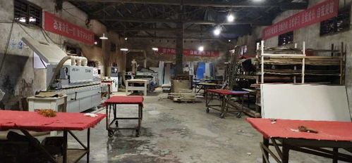 白露塘郴資路與鳳凰路交匯處大型全屋定制加工廠轉讓，打造一體化商用空間